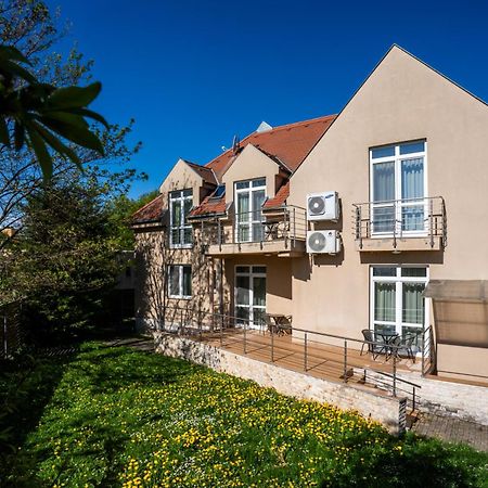 B&B Lajta Park Mosonmagyaróvár Eksteriør billede